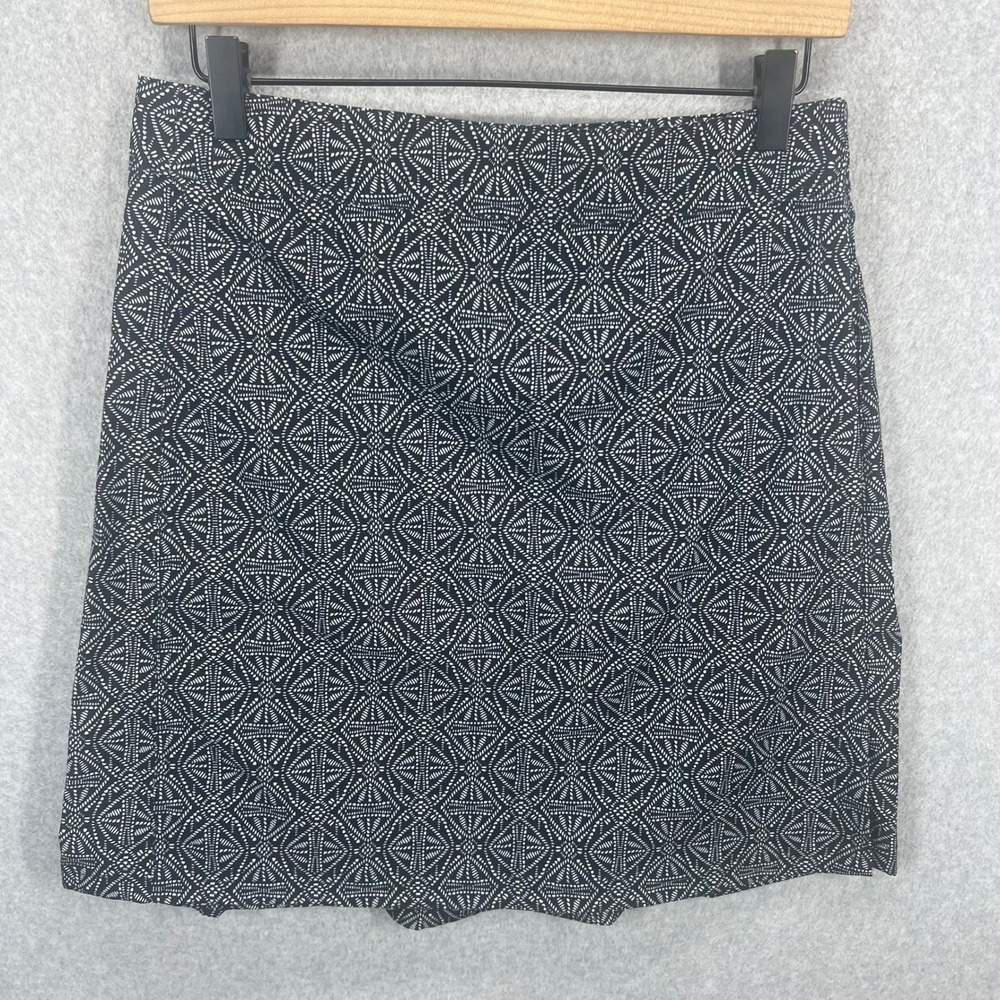 RipSkirt Hawaii Skort Women S Black‎ Geometric Wrap Active Travel EUC